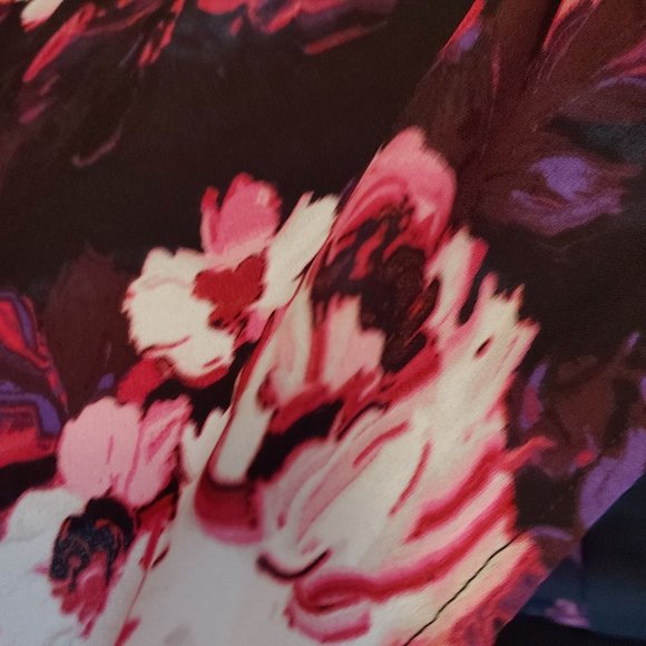 Stylish & Pretty Cardigan Topper - Picture 7 of 8